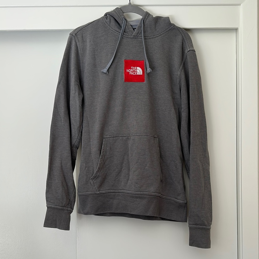 The North Face Gray Sweatshirt Classic Athletic Style
